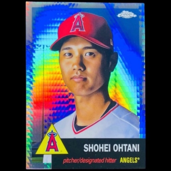 SOLD. SHOHEI OHTANI TOPPS SILVER HYPER PRISM BASEBALL CARD - LOS ANGELES DODGERS - Picture 5 of 6
